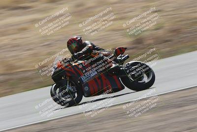 media/Apr-20-2025-AHRMA (Sun) [[393a79c373]]/Race/Group 10/Turn 4b/